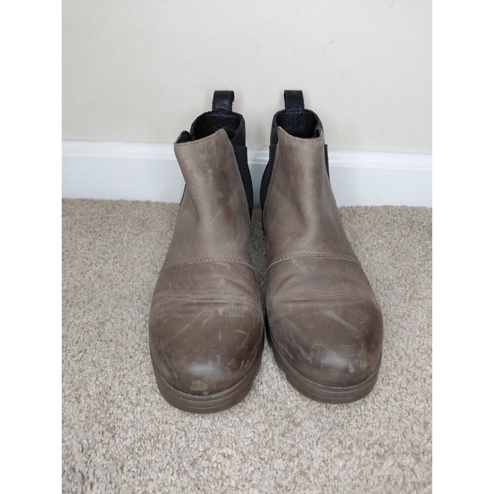 Sorel Taupe and Black Ankle Booties - Picture 6 of 16
